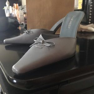 Nine West blue/grey pumps like new